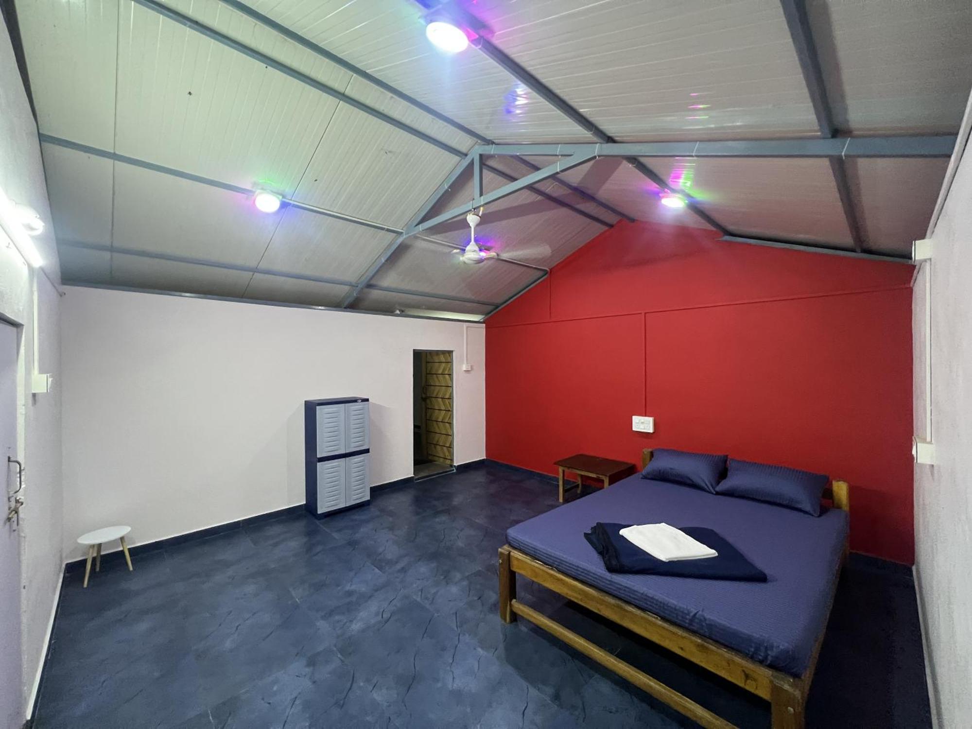 Goko Hostel Гокарна Екстериор снимка