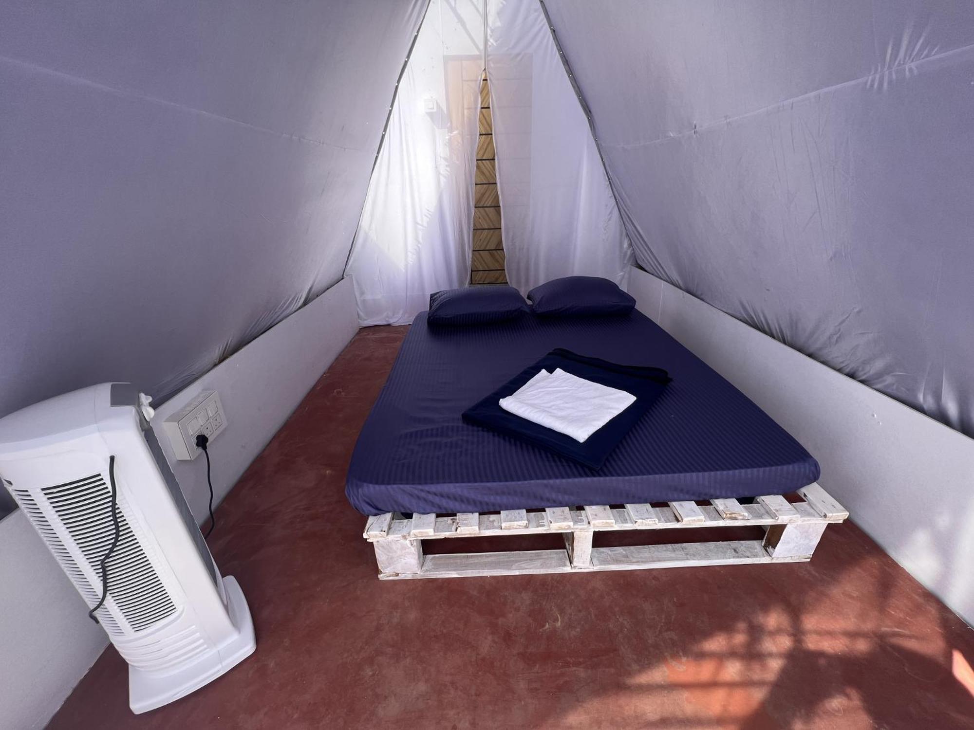 Goko Hostel Гокарна Екстериор снимка