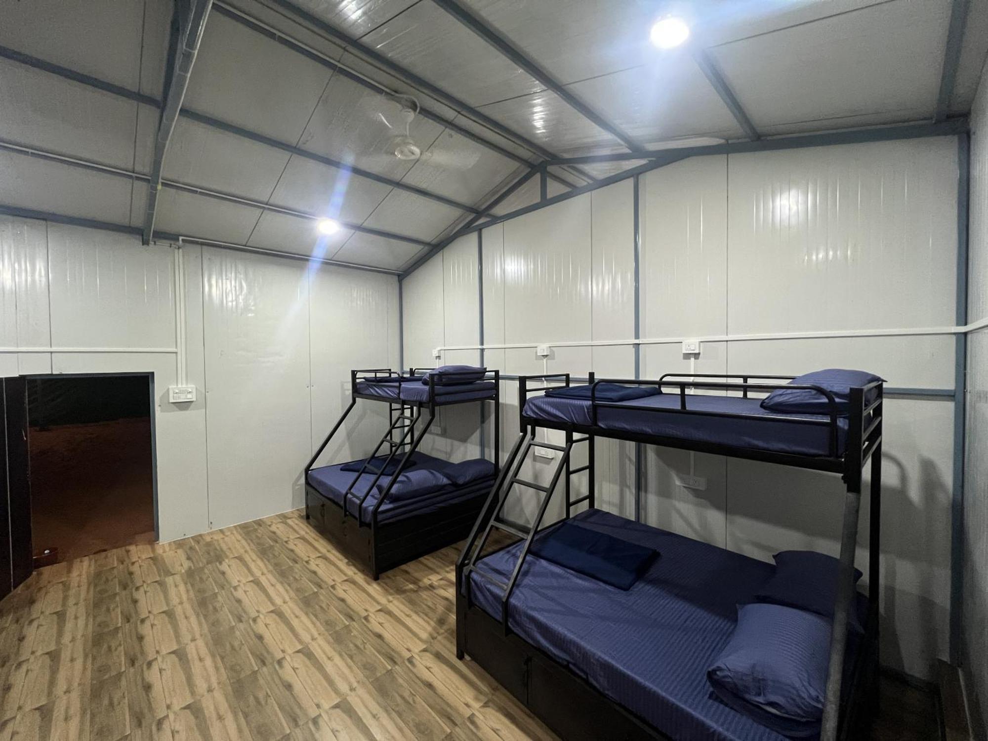 Goko Hostel Гокарна Екстериор снимка