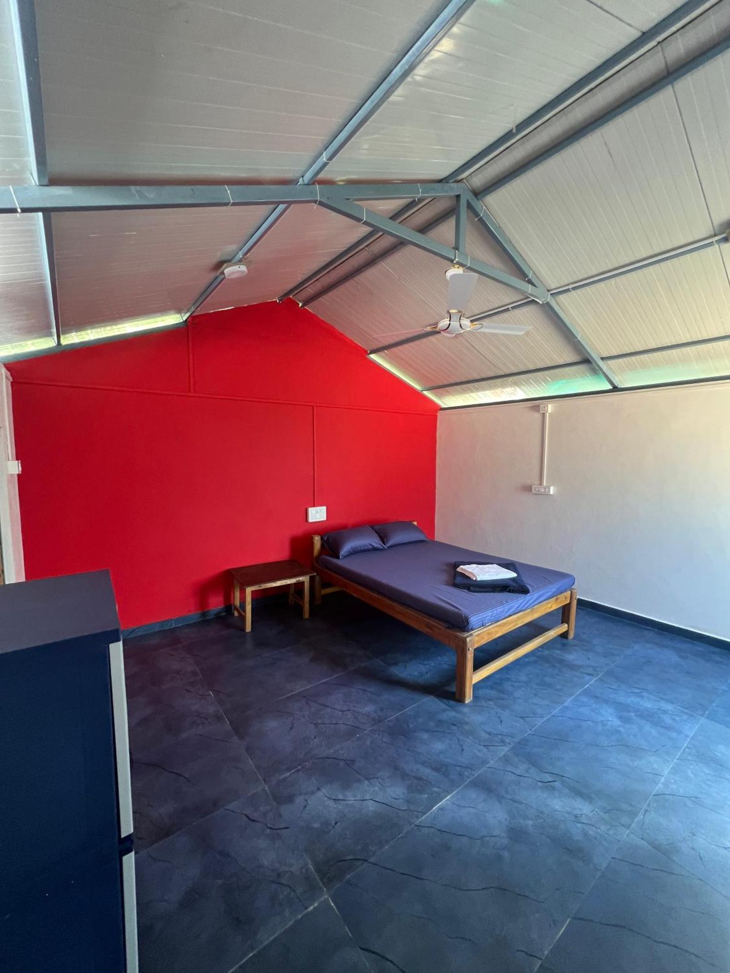 Goko Hostel Гокарна Екстериор снимка
