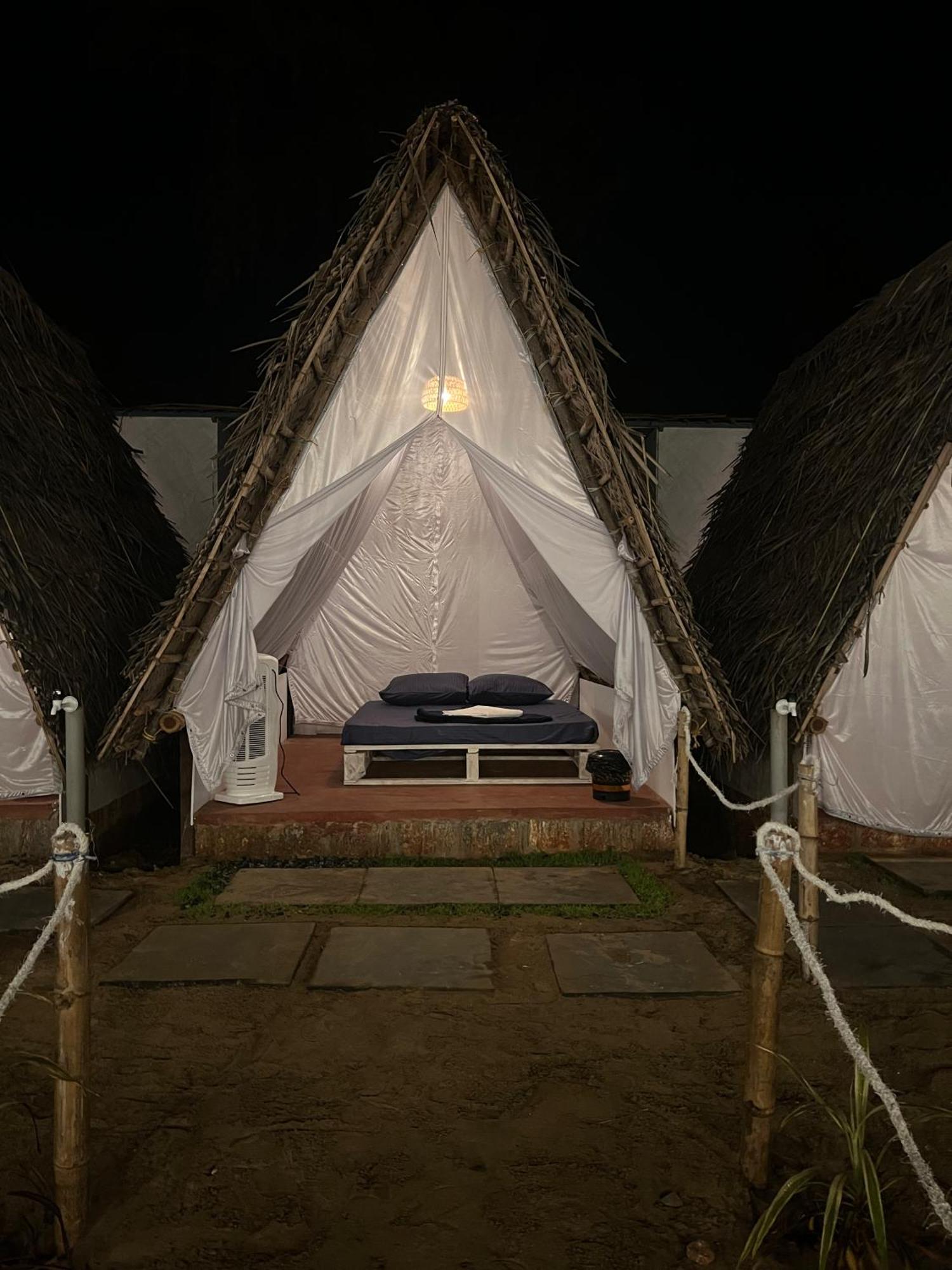 Goko Hostel Гокарна Екстериор снимка