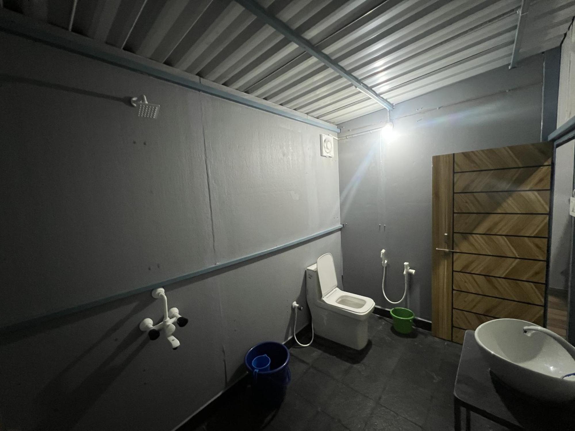 Goko Hostel Гокарна Екстериор снимка